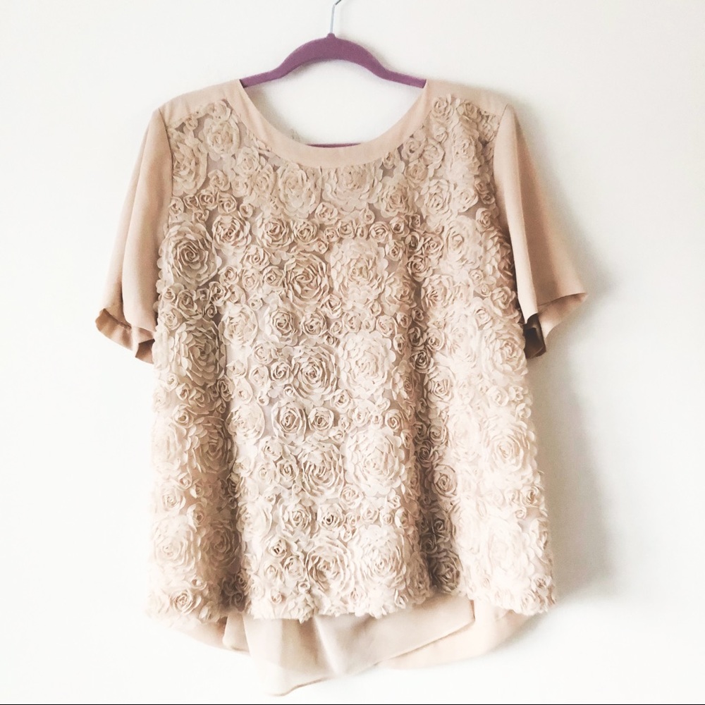 Vince Camuto Blush Rose Appliqué Short Sleeve Blouse
